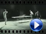 Bruce Lee igra ping pong nunchakama